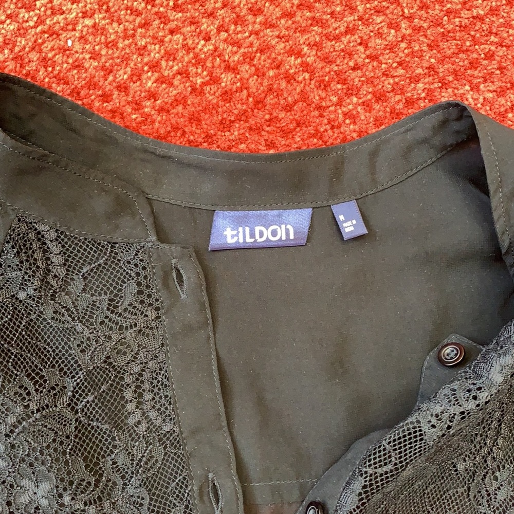 BOGO Free 👋🏽 Tilden black lace blouse - Picture 3 of 6